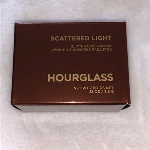 Hourglass scattered light glitter eyeshadow